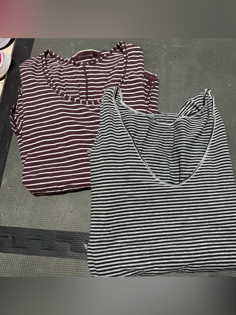 Bundle of 2 Lululemon Vitasea Cotton Long Sleeves - VINTAGE